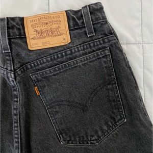 Vintage high waisted Levi denim jeans!